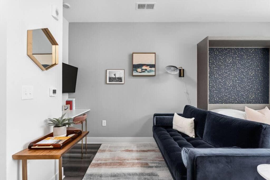 Dream Apartment Near Whole Foods Cozysuites Индианаполис Екстериор снимка